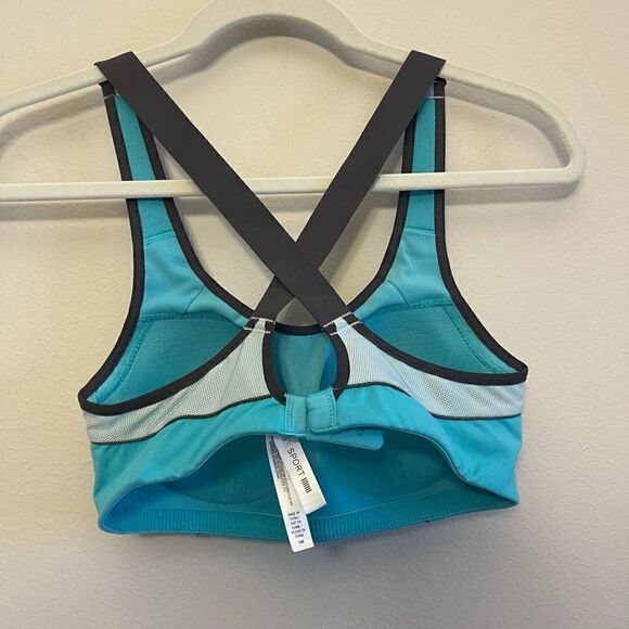 Victoria’s Secret vsx sports bra size 34 b - Picture 5 of 6